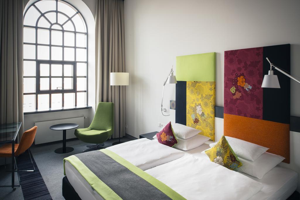 Vienna House By Wyndham Andel'S Lodz Hotel Exterior photo